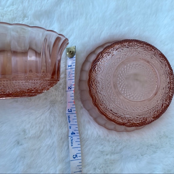 Set of two Pink Glass Bowls - Picture 8 of 8